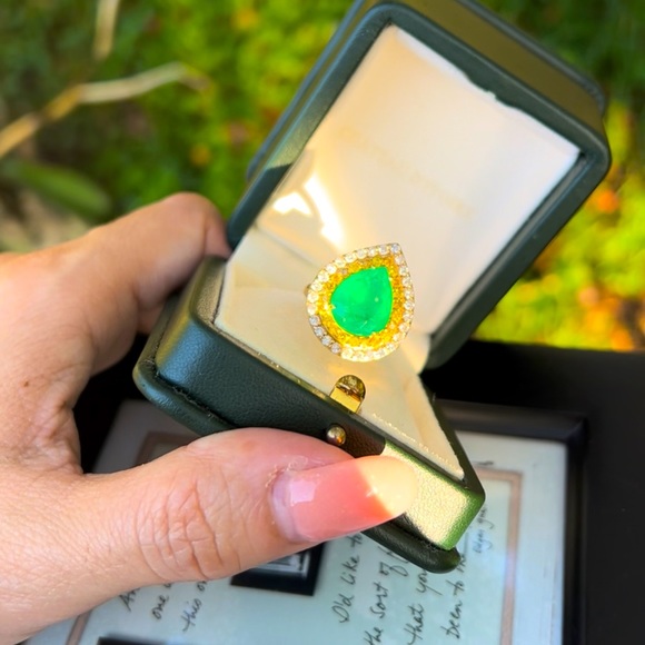6 cts colombian emerald and diamonds ring in 18k gold - Picture 5 of 6